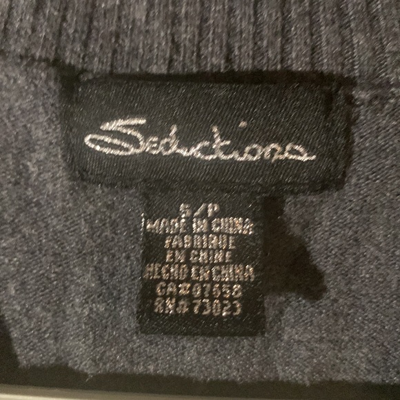 Seductions Small vest blouse - Picture 2 of 2